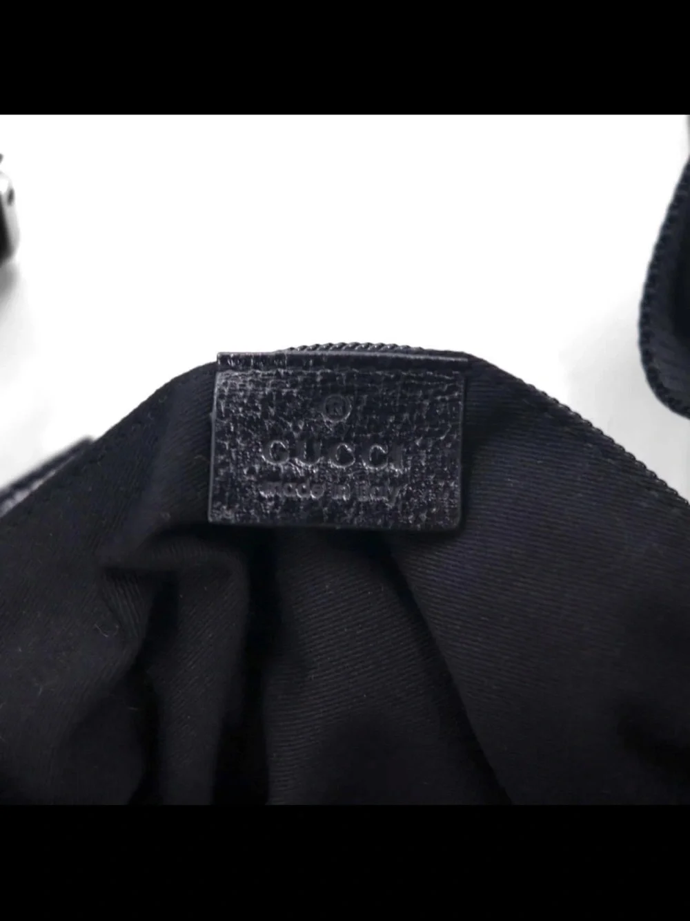 Gucci Black Men's Messenger Crossbody Bag
